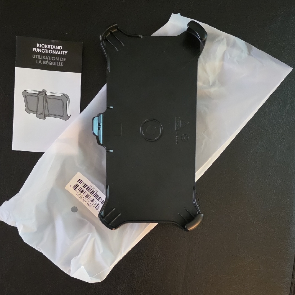 Otterbox Defender Series XT Holster For iPhone 16 Pro